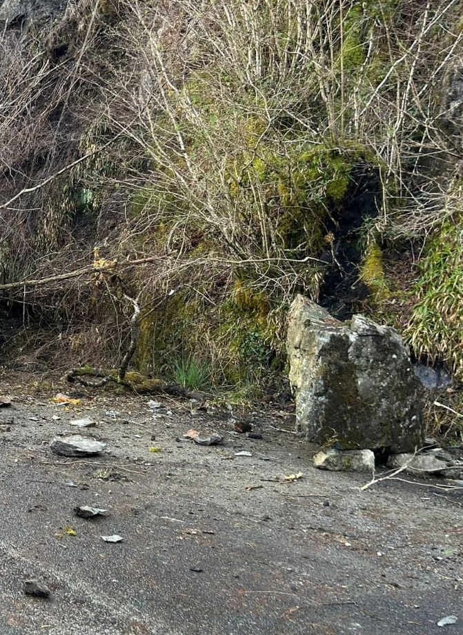 Rockfall during works closeup