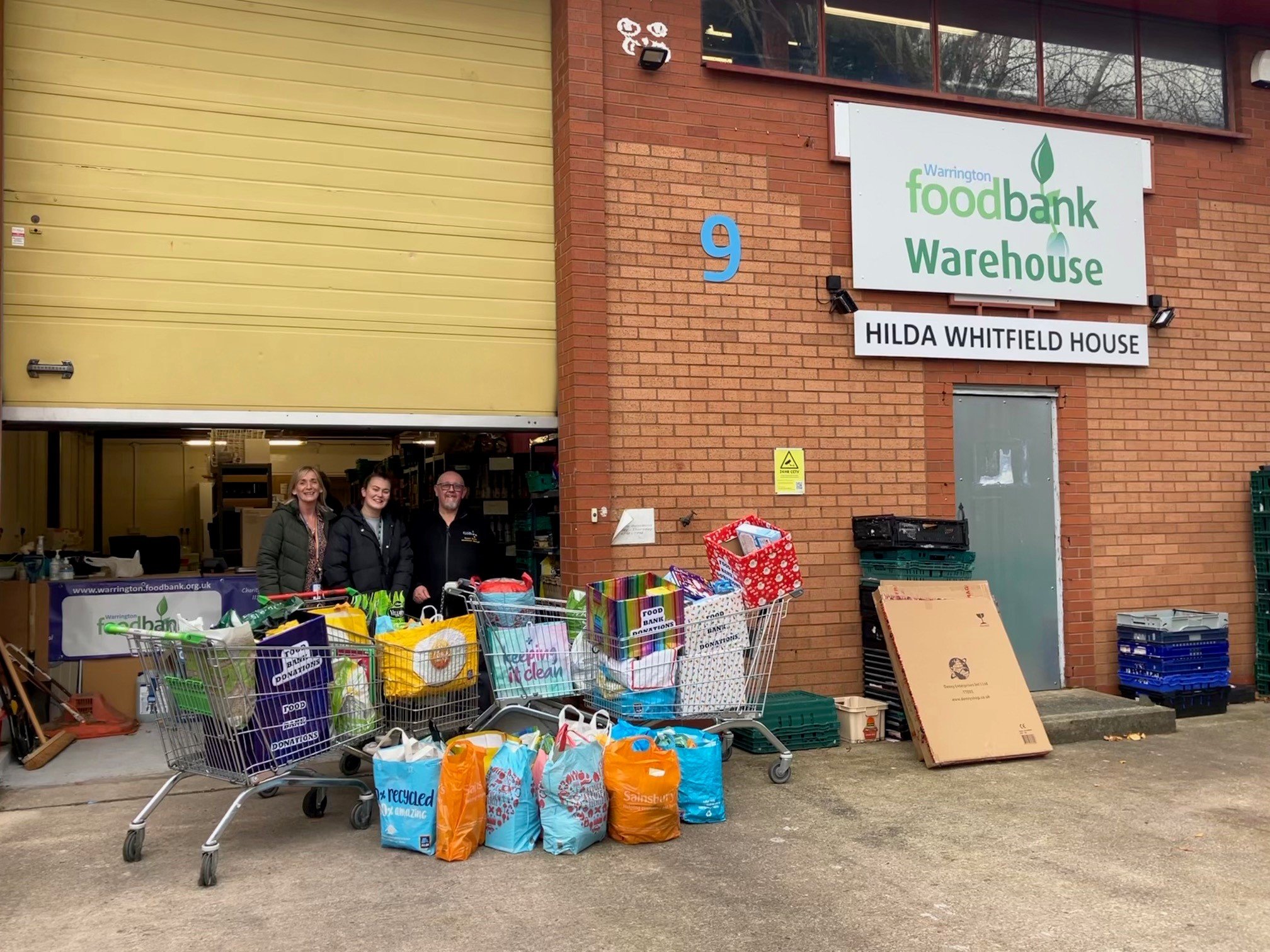 Warrington Foodbank donation 01.12.22.jpg