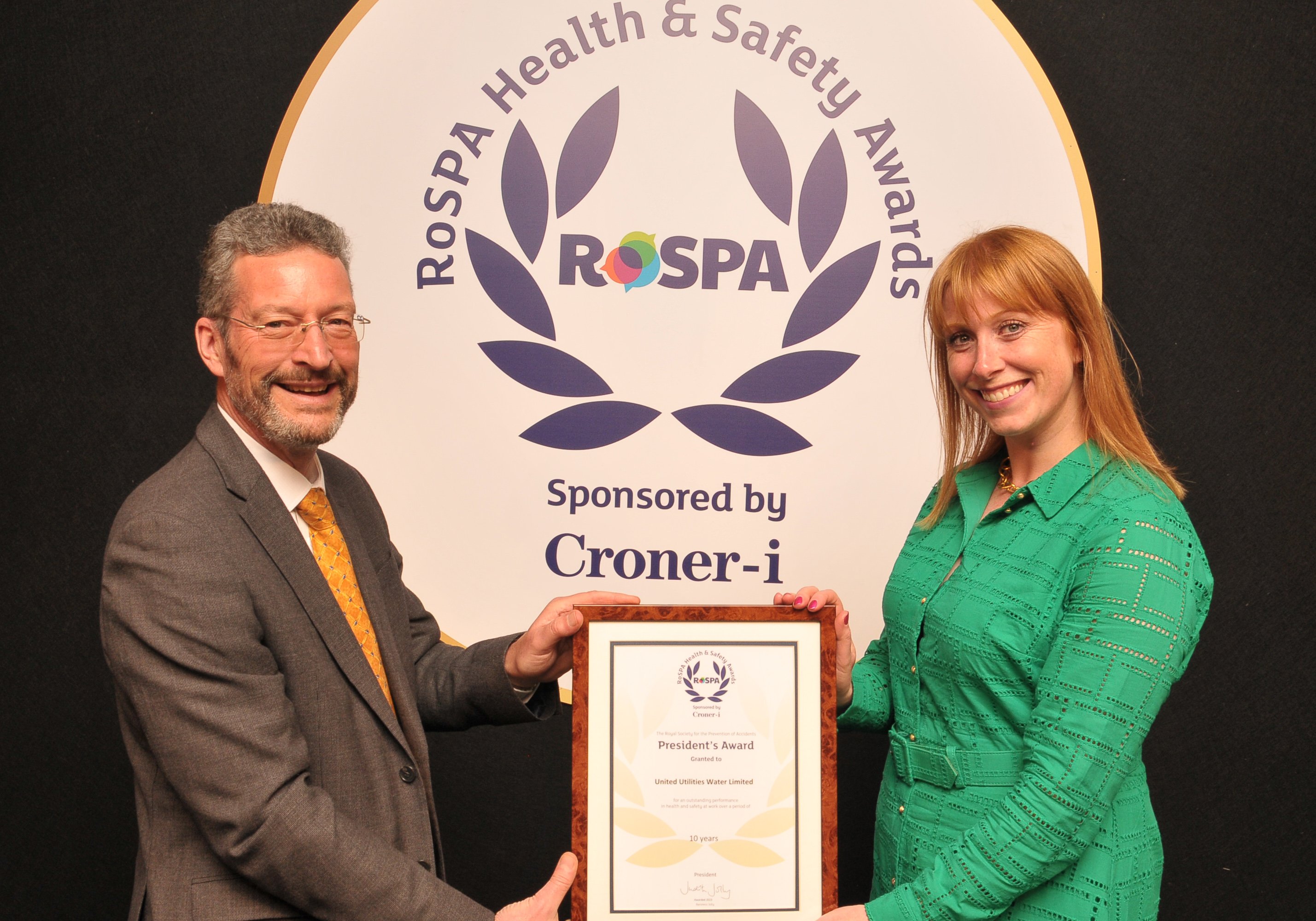 RoSPA President's Award 2023 - Erroll Taylor RoSPA CEO and Sian Corr United Utilities.JPG