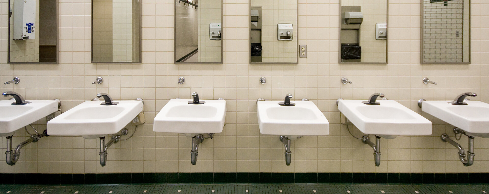 Row of sinks